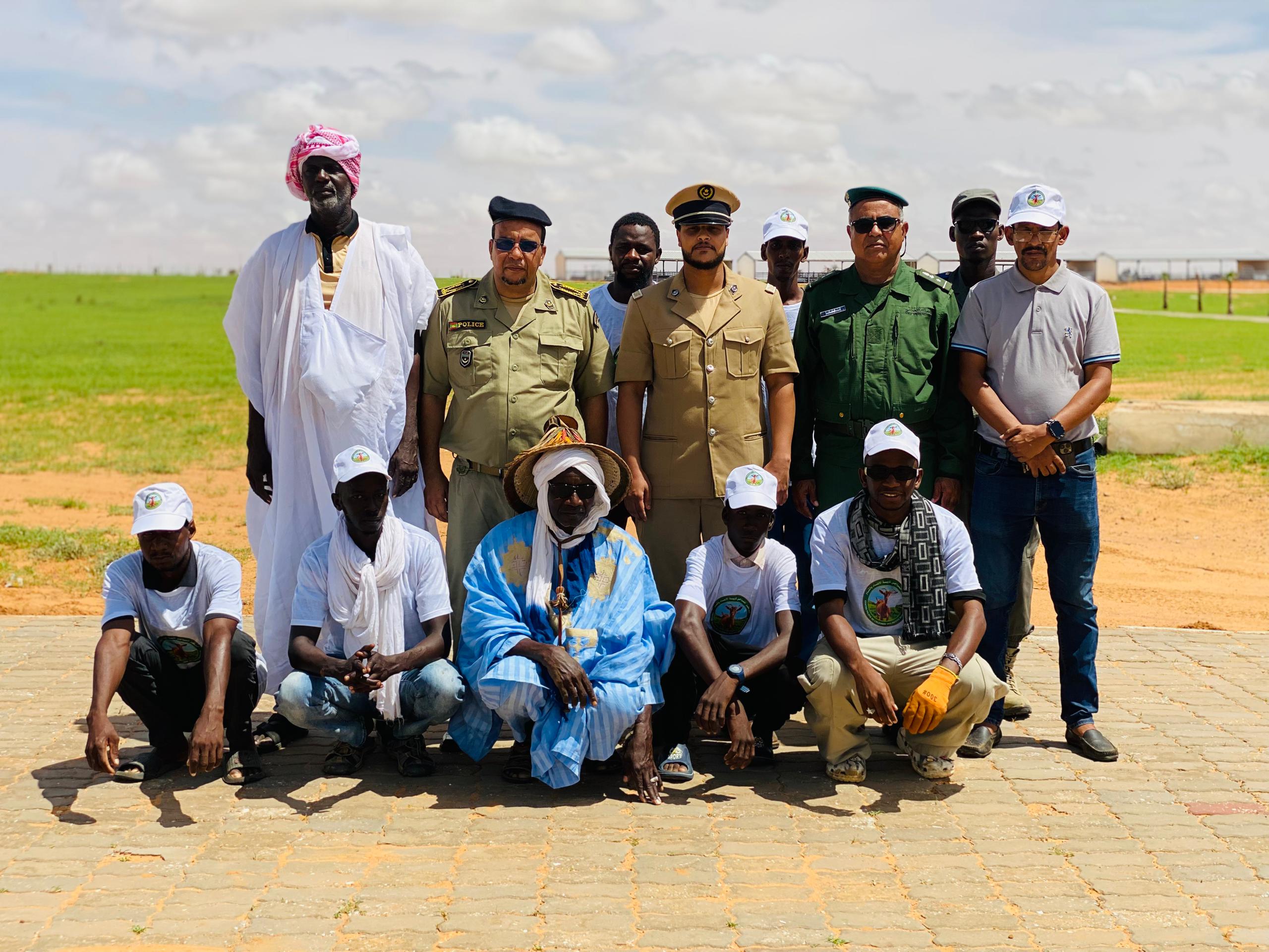 Activités de reboisement dans des espaces publics tels celui du Commissariat de Police,de la Brigade de Gendarmerie, du Centre Technique d'élevage de E.Cham