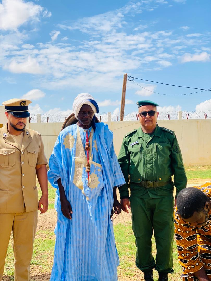 <p>
	Cette cérémonie de reboisement a été réalisée le 15 Août 2025 sous la supervision de  Monsieur Sidi Md Jedne, Chef d'Arrondissement de Dar El Barka assisté de Monsieur Abeid Id Md Abd, Maire de la Commune de Dar El Barka,du Commissaire de Police,du Commandant de Brigade de la Gendarmerie et du  Chef de Centre Technique d'élevage de E.Cham.</p>
